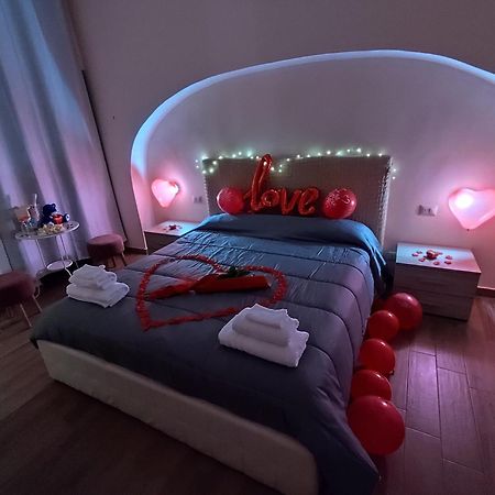 Affittacamere Silvagni Caserta Buitenkant foto